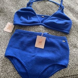 Savage x Fenty bralette and boy short set. Brand new with tags!